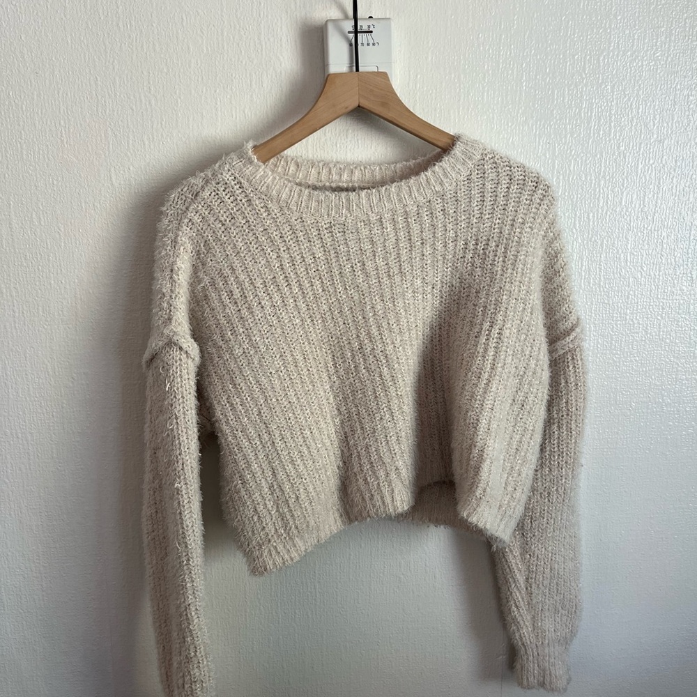RSQ Cream Crew Neck Cropped Sweater